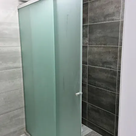 Apartmán Модерен И Стилен Апартамент За Гости 